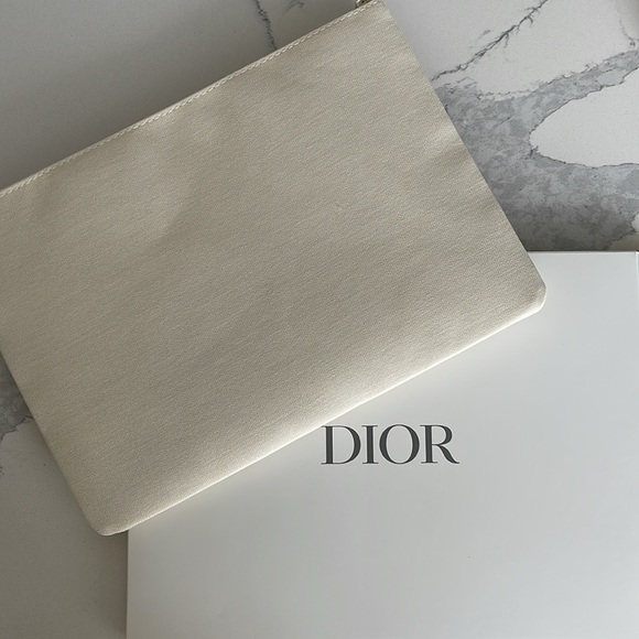 Dior Floral Makeup Bag Organizer Trousse Pouch NWT in box - Picture 4 of 6